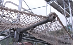 ネットブラケット（防網ブラケット）